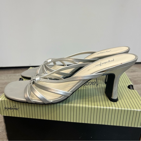 JACQUELINE FERRAR Silver Strappy Sandal Heels Style Debra Women’s Size 6.5M - Picture 5 of 11